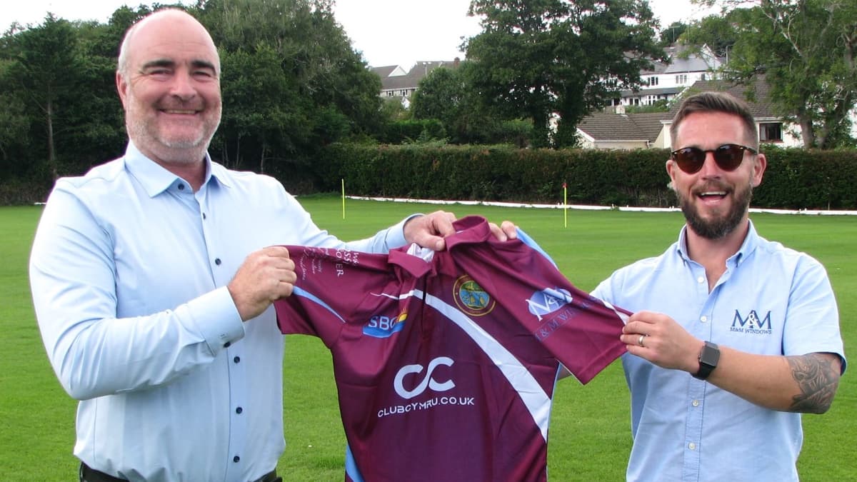 New Hedges/Saundersfoot United go down in cup tie tenbytoday.co.uk